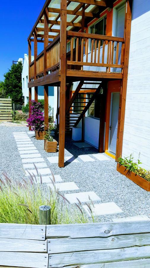 Apartamentos La Playa Piriapolis Exterior photo